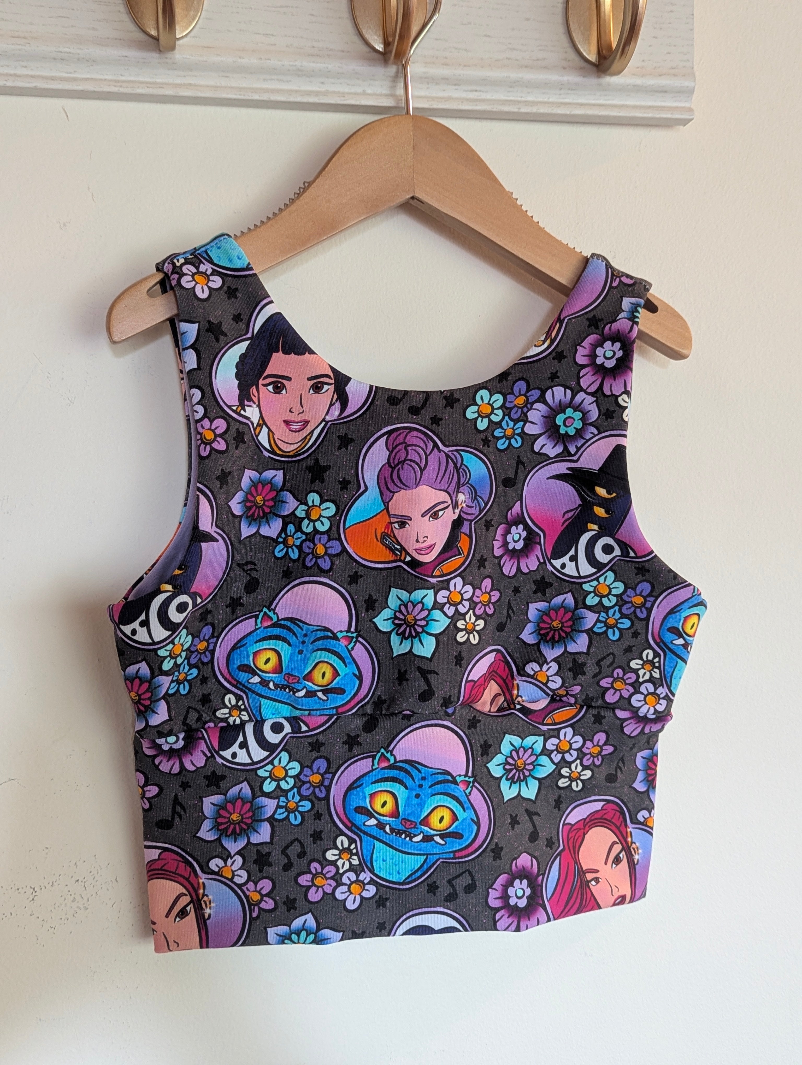 Crop top