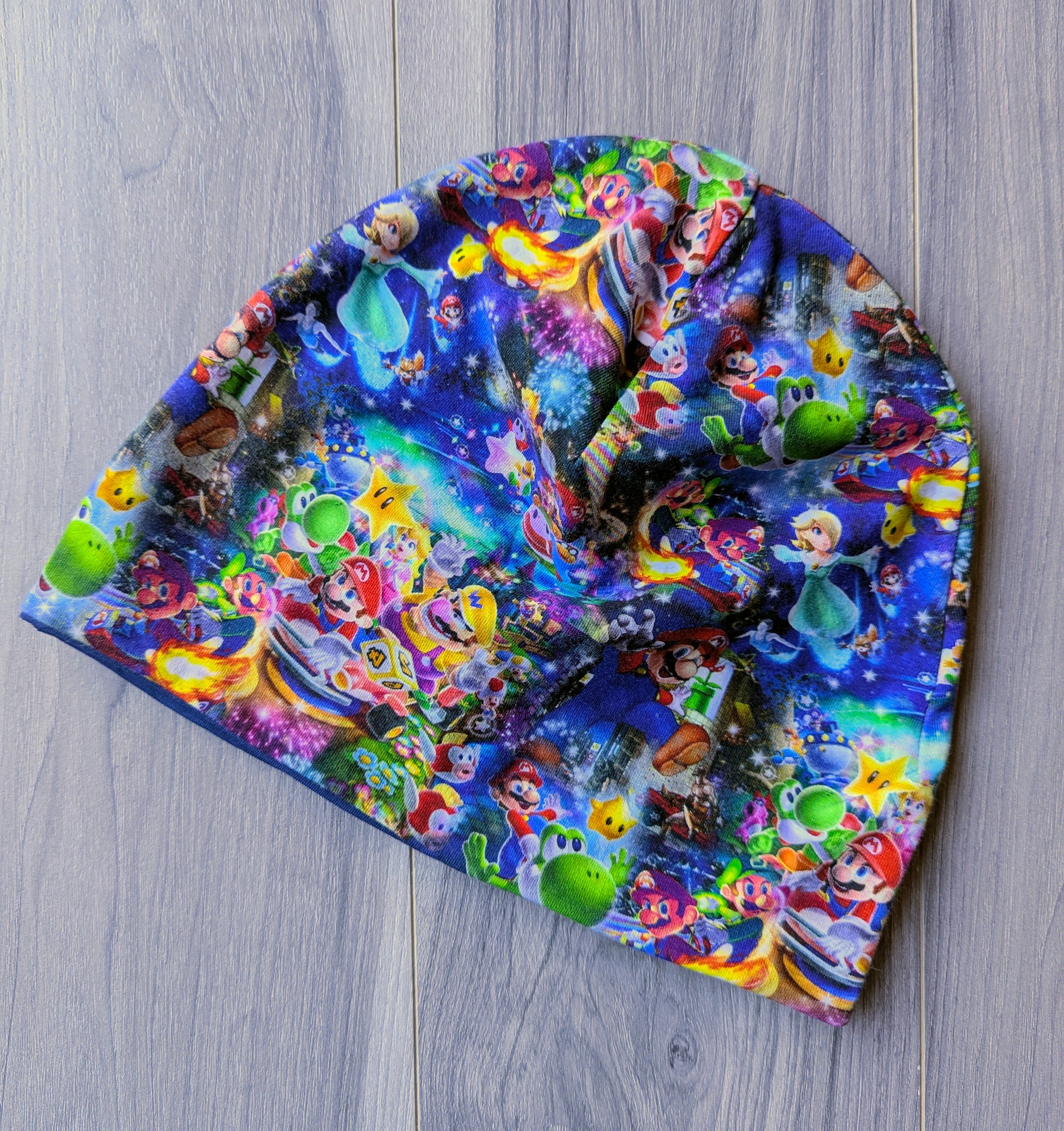 Mario Galaxy beanie